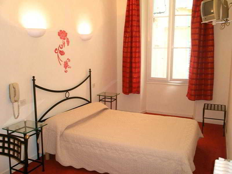 Hotel Portalet Hyères Rum bild