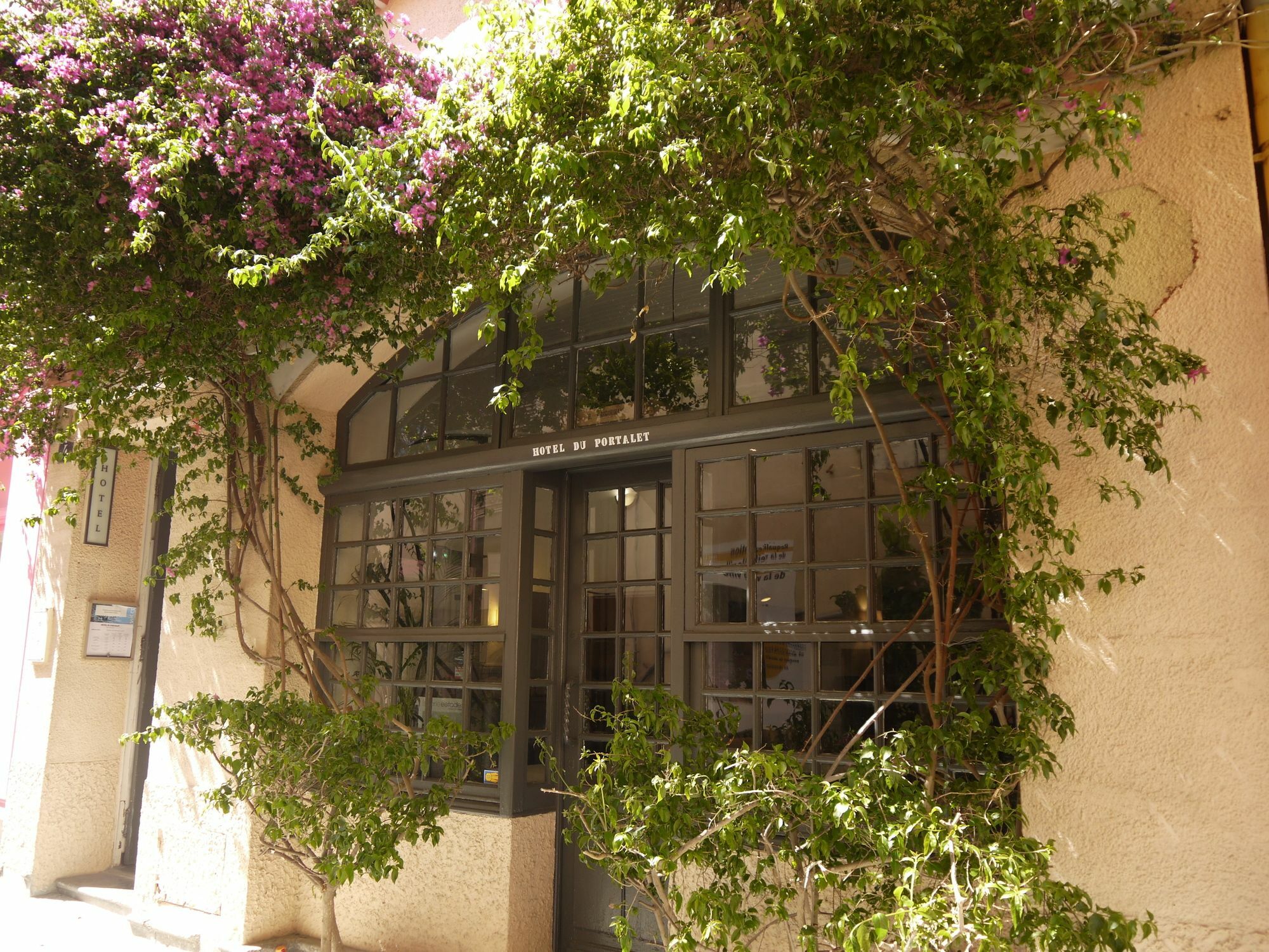 Hotel Portalet Hyères Exteriör bild